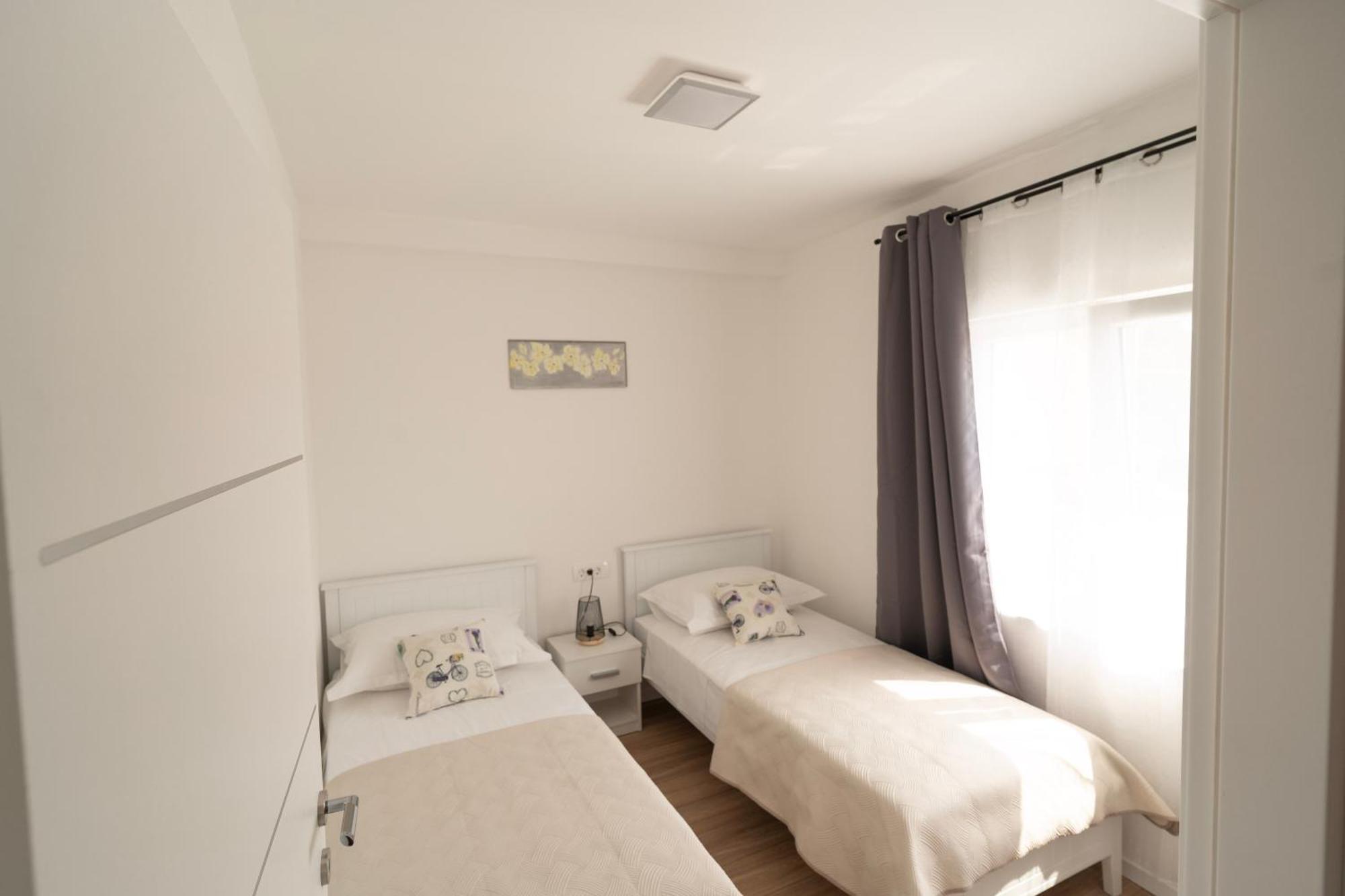Pave&Ema Apartman Konjevrate Exterior photo